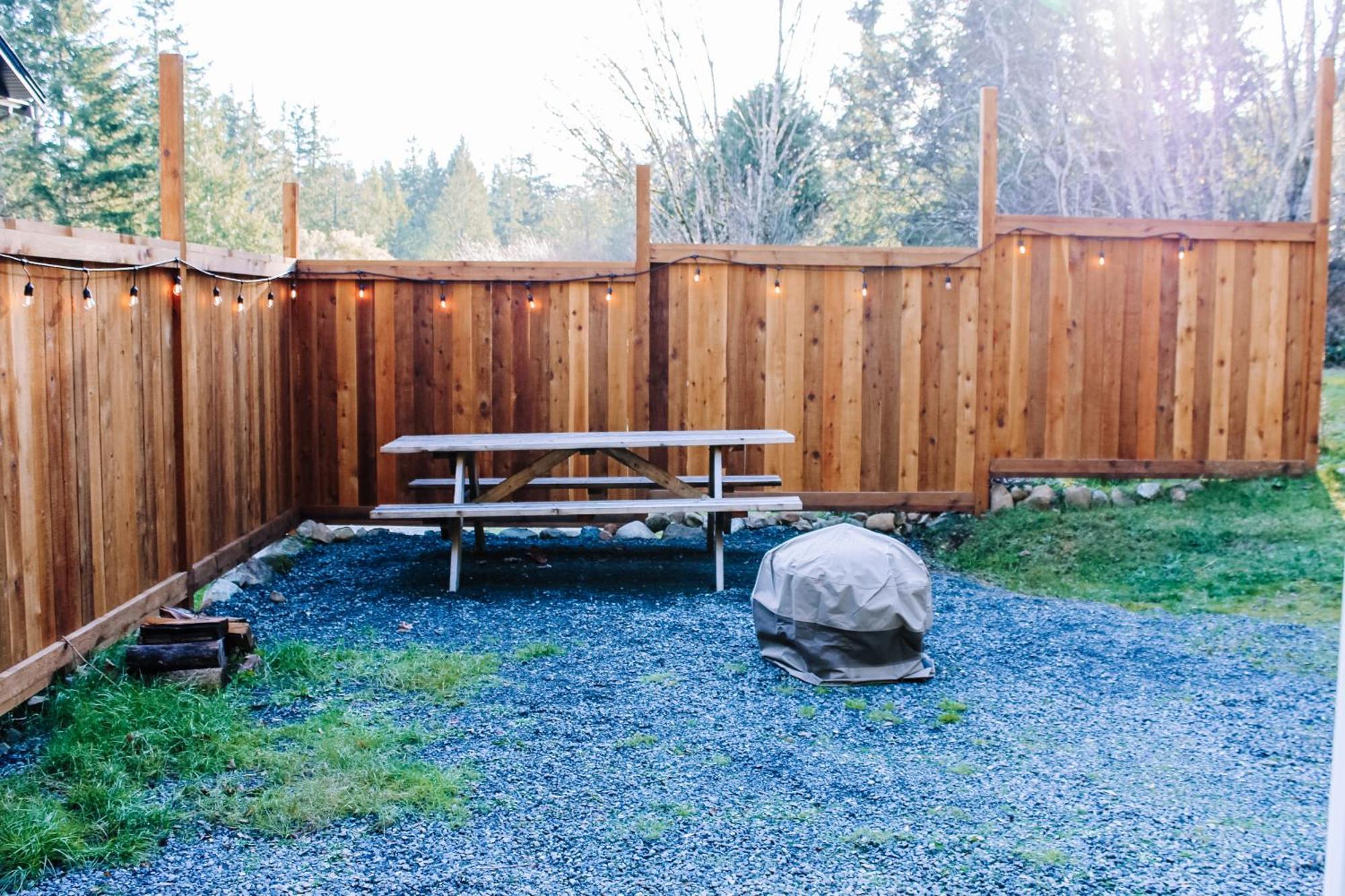 Otter Point Getaway, Cozy & Calming, 5min To *